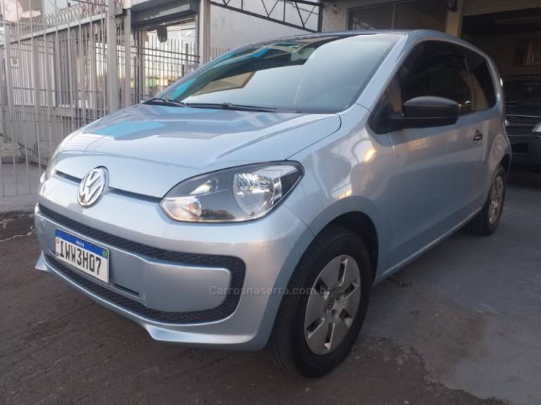 VOLKSWAGEN - UP - 2016/2016 - Prata - R$ 41.800,00