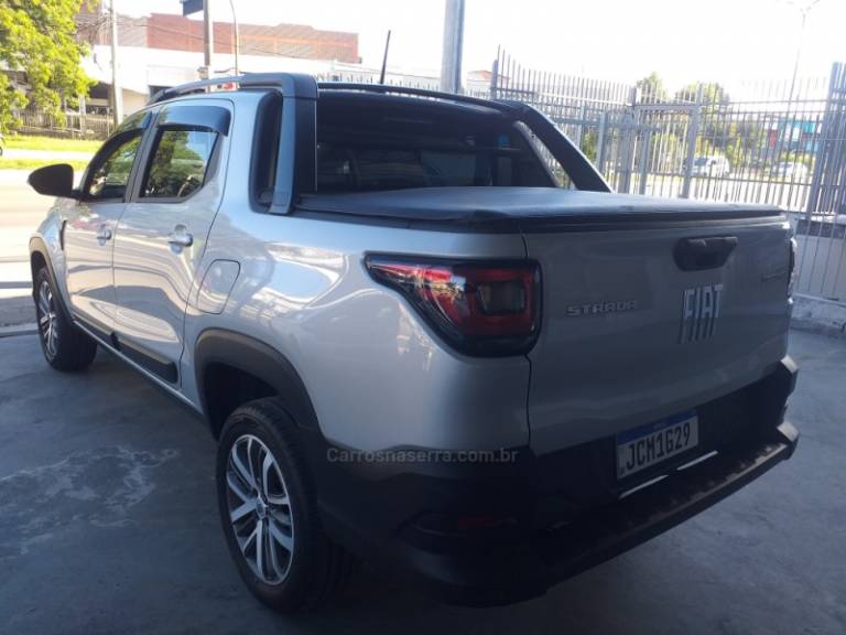 FIAT - STRADA - 2024/2024 - Prata - R$ 119.900,00