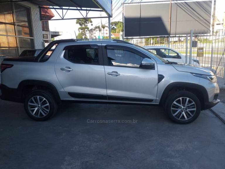 FIAT - STRADA - 2024/2024 - Prata - R$ 119.900,00