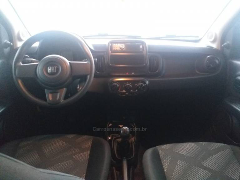 FIAT - MOBI - 2021/2021 - Prata - R$ 46.900,00