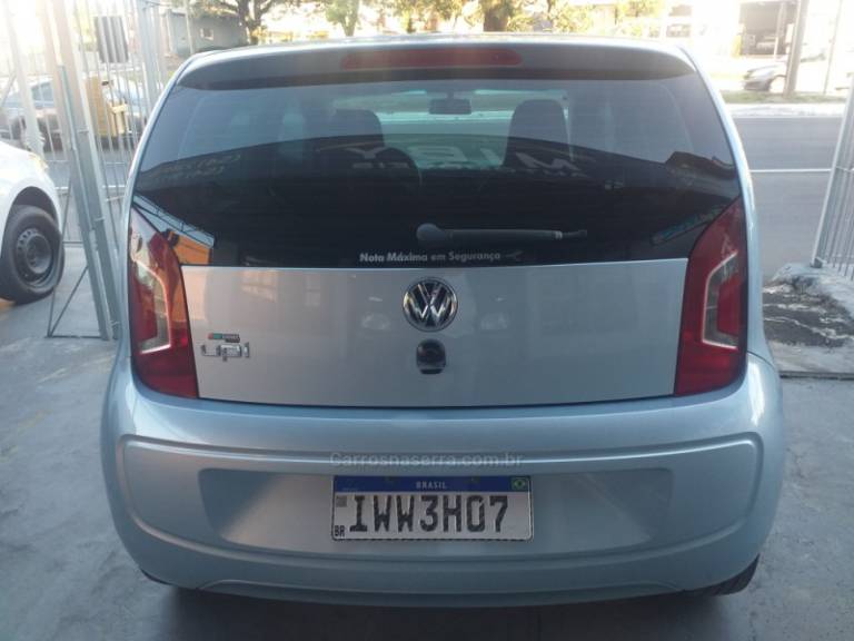VOLKSWAGEN - UP - 2016/2016 - Prata - R$ 41.800,00