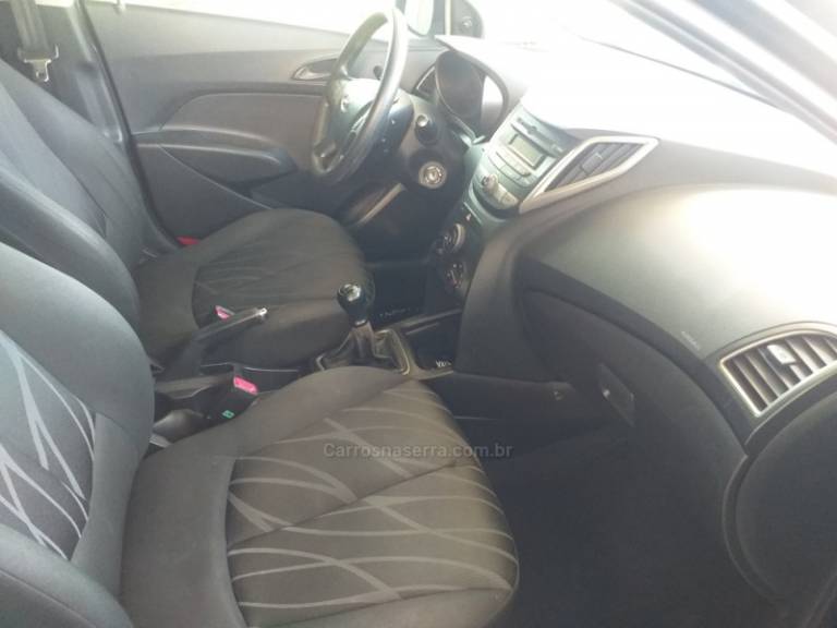 HYUNDAI - HB20 - 2013/2013 - Preta - R$ 41.900,00
