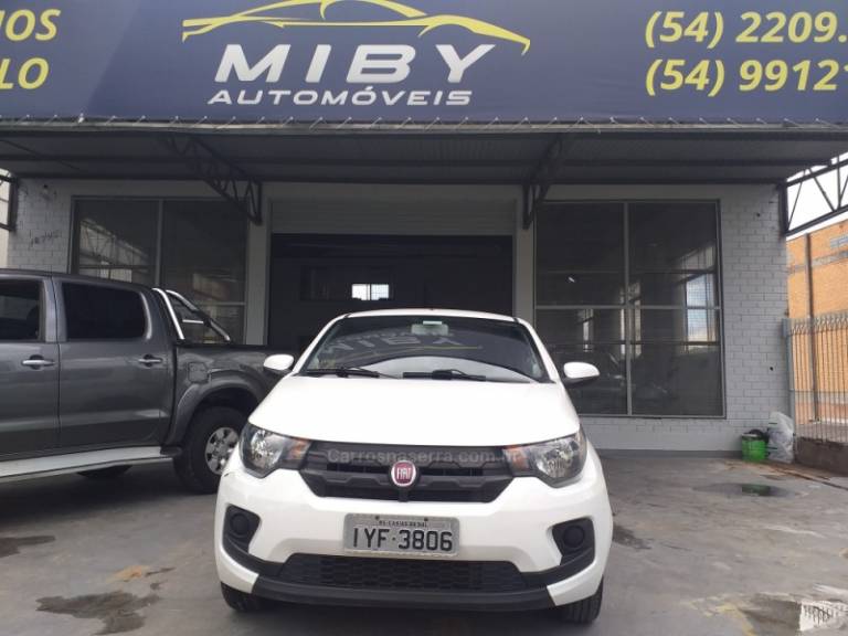 FIAT - MOBI - 2018/2018 - Branca - R$ 45.000,00
