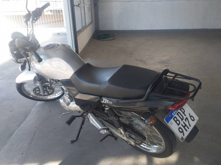 BUENO - MOTO MS JBR - 2017/2017 - Branca - R$ 9.900,00