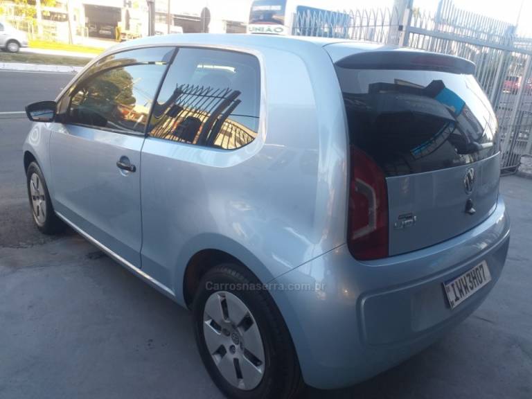 VOLKSWAGEN - UP - 2016/2016 - Prata - R$ 41.800,00