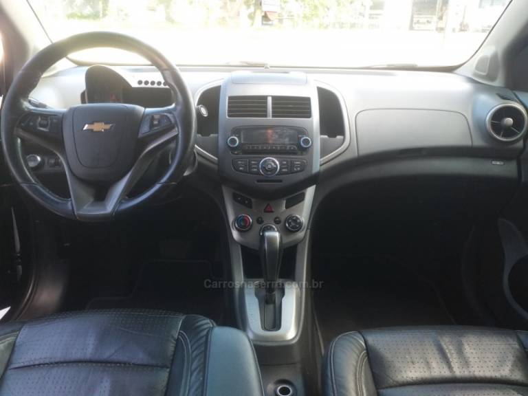 CHEVROLET - SONIC - 2013/2013 - Preta - Sob Consulta