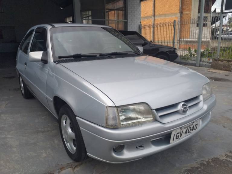 CHEVROLET - KADETT - 1998/1998 - Prata - R$ 21.900,00